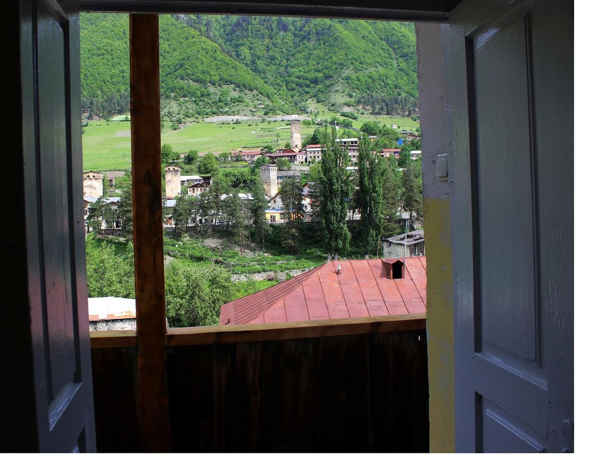 Travel Inn House Mestia • Მოგზაურის Სახლი Exteriér fotografie